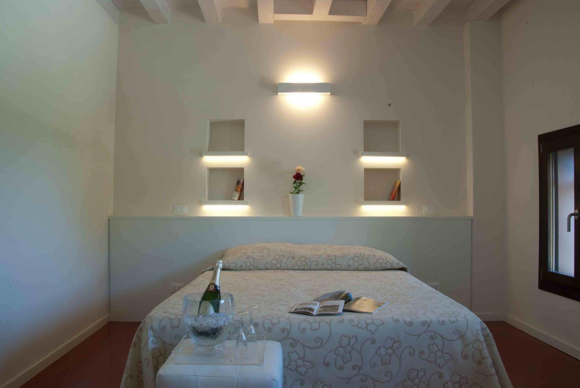 Principessa Pio Villa Ferrara Exterior photo